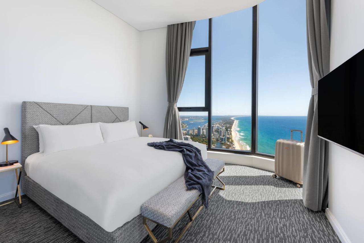 Meriton Suites Surfers Paradise Gold Coast Exterior photo